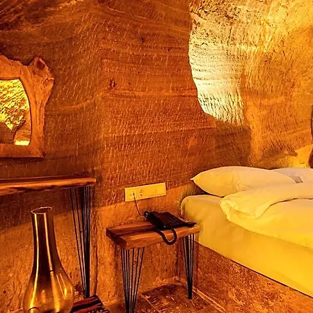 Cappadocia Snora Cave Üchisar
